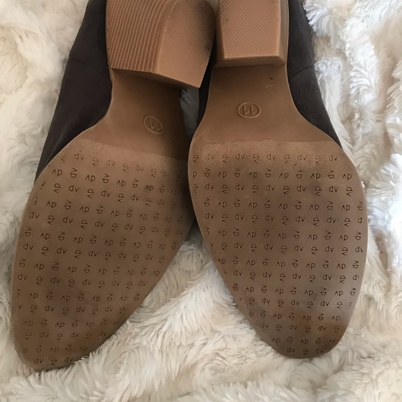 Dolce Vita, DV suede shoes with block heels, Sz 11 - Picture 6 of 7